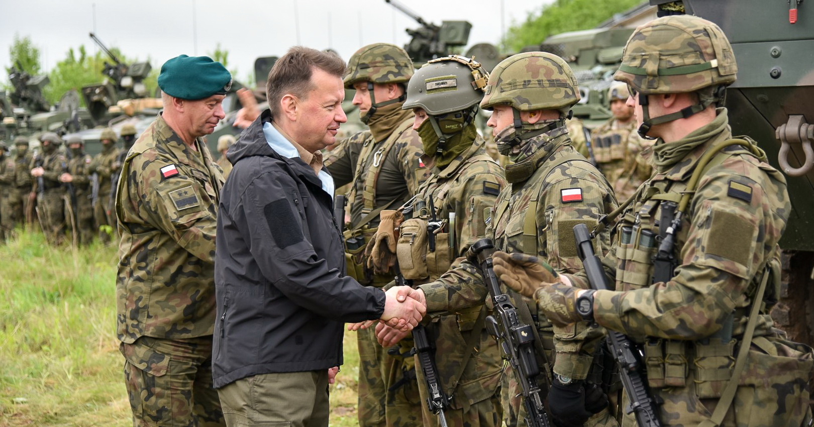 Ввело войска. Польша войска на границе. Военный эксперт. Польские войска на Украине сейчас. Польская армия.